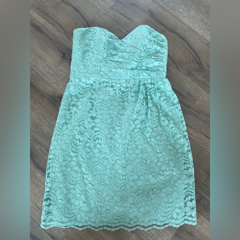 Mint David’s bridal dress
